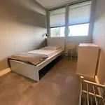 1 A Modern Apartman Duisburg